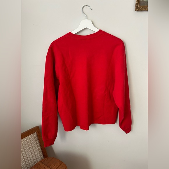 Vintage Red FILA cropped sweatshirt - streetwear style - Picture 2 of 6